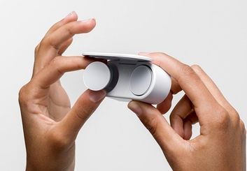 سرفیس ایربادز با شارژ باتری 24 ساعته معرفی شد