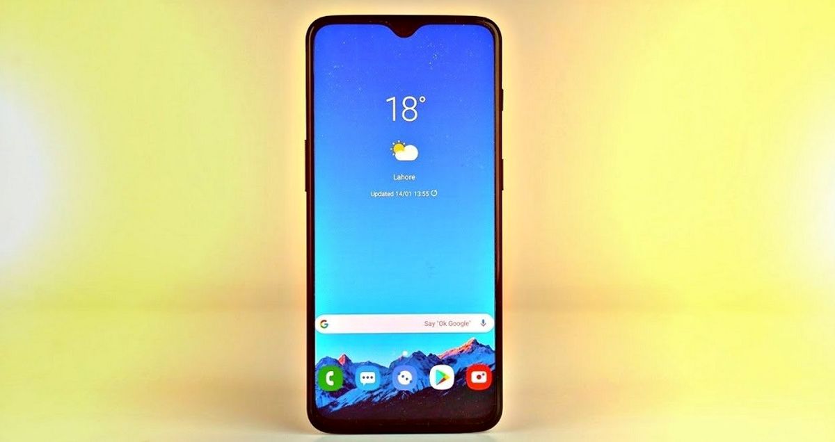 گوشی های سامسونگ با برش نمایشگر در راهند