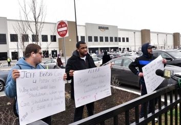 کارکنان آمازون در اعتراض به قوانین کرونایی اعتصاب کردند