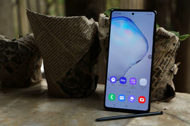 تماشا کنید: نگاهی به گوشی گلکسی نوت 10 لایت