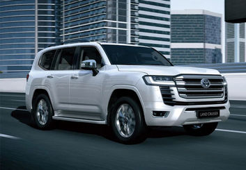 تویوتا تریم GR Sport را برای J300 Land Cruiser معرفی کرد