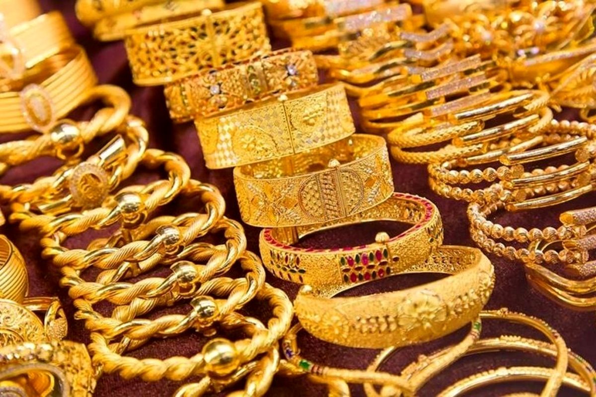 طلا، رمزارز یا بورس؟ کجا سرمایهگذاری کنیم تا کمتر ضرر کنیم و بیشتر سود ببریم؟
